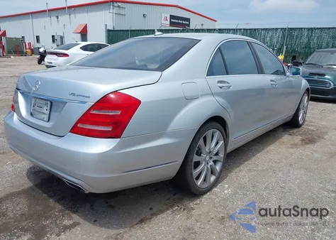 2012 Mercedes-Benz S 550 from USA, damaged, VIN WDDNG7DB9CA430121